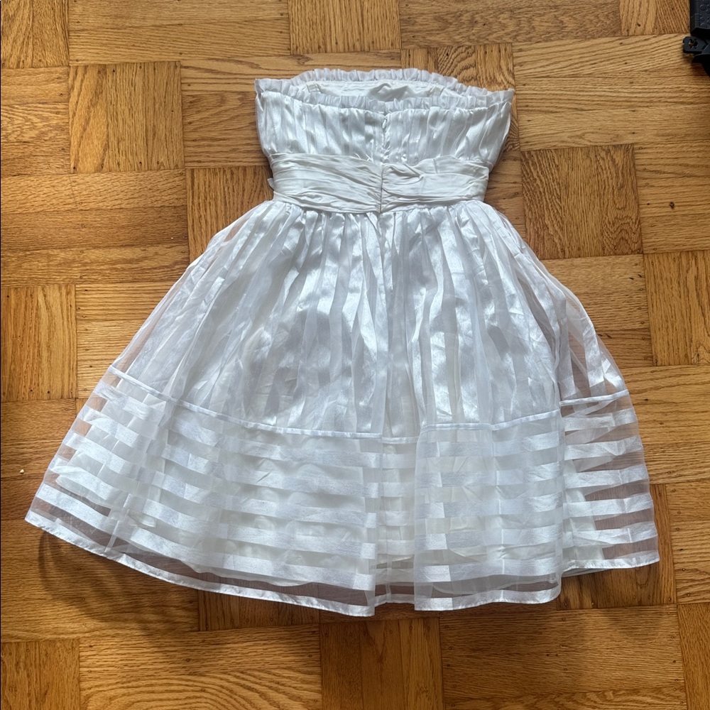 SOLD Betsey Johnson Evening White Strapless Dress 4 party  cocktail vintage - Picture 5 of 8